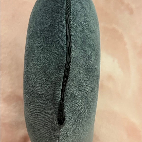 Sharper Image Dark Gray Neck Pillow - Picture 3 of 9